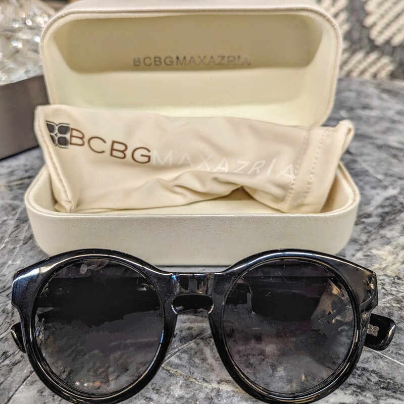 BCBG Maxazria Kitty Sunglasses
Black   Size: 5 x 5.5