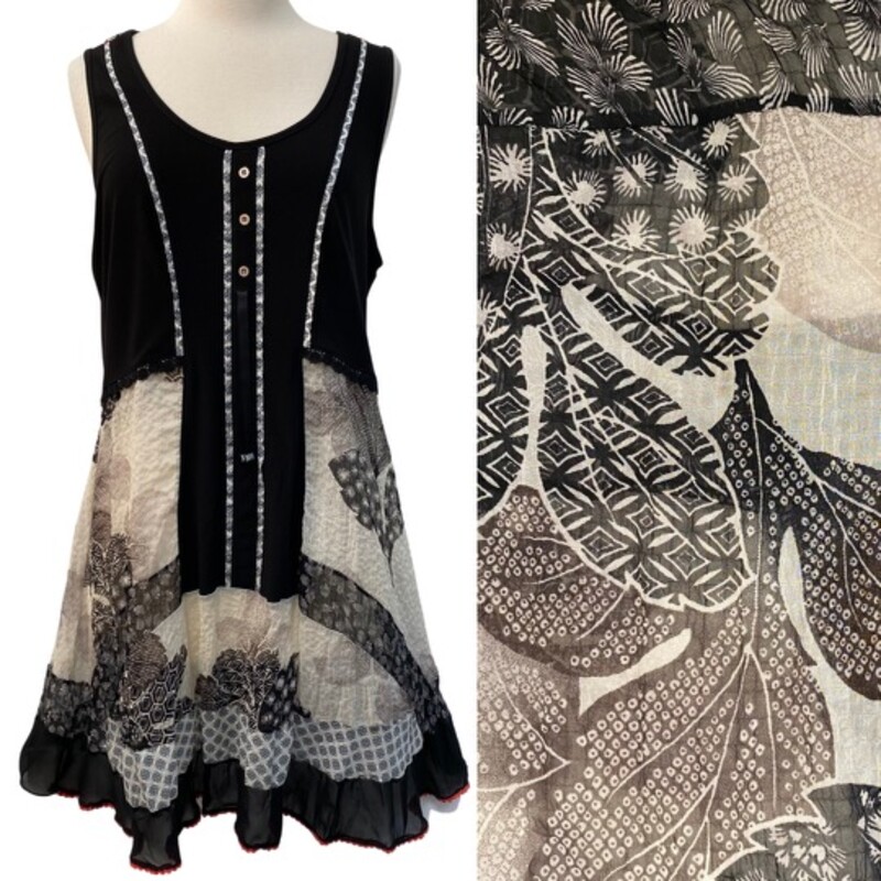 Deca.de.vous.a.nous Dress