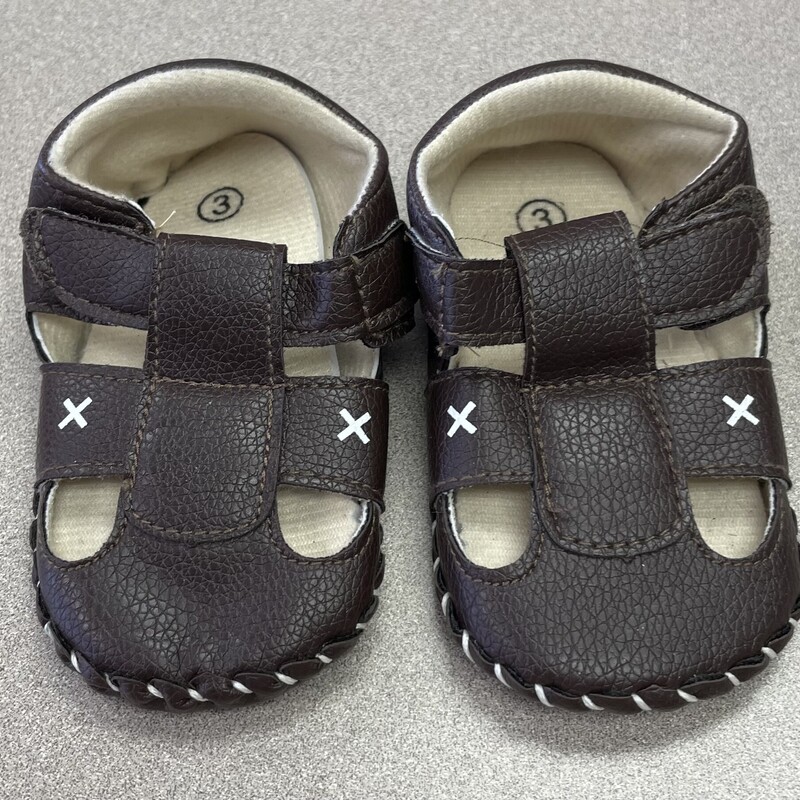Brown Sandals, Brown, Size: 3T
12-18M Approximately