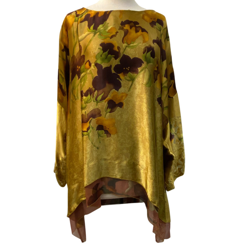 Stunning NEW Citron Tunic with Detachable Scarf
Gold with Purple, Orange and Green Floral Pattern
100% Silk
Size: 3X
Retails for $178.00