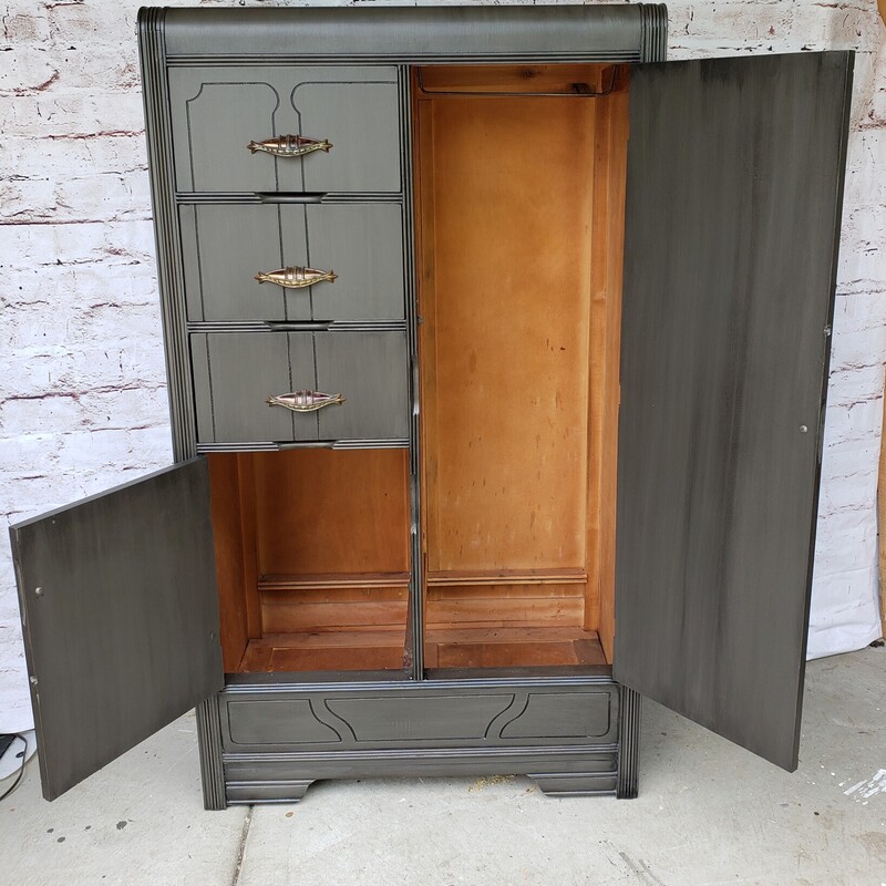 Vintage Painted Wardrobe. Painted with Fusion Mineral Paint Oakham color and topped with Ebony Stain and Finishing Oil. Size: 35x20x61