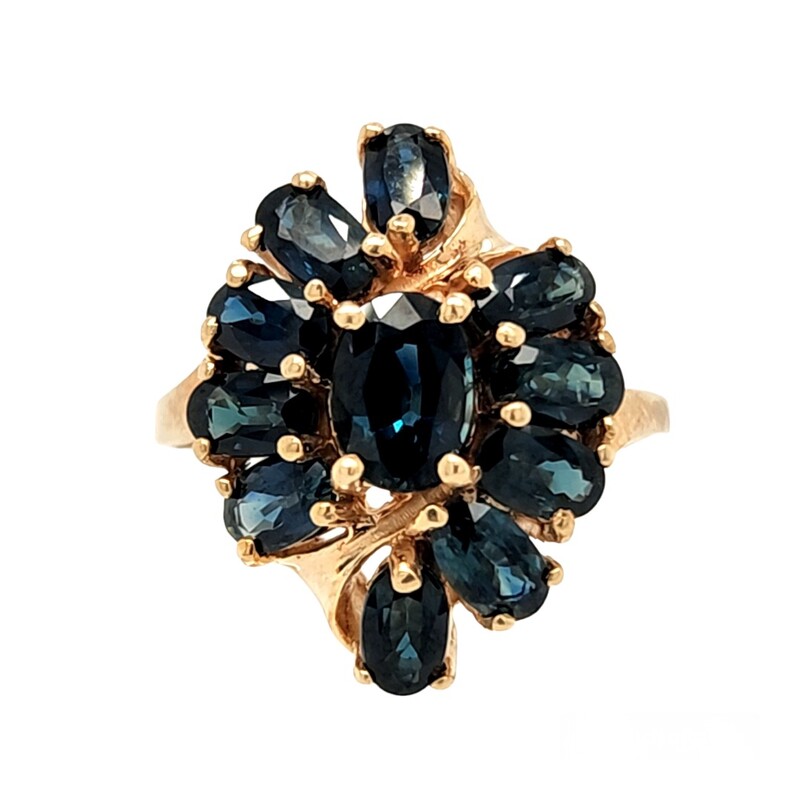 Unique 11 Oval Sapphires Ring
10 Karat  Yellow Gold