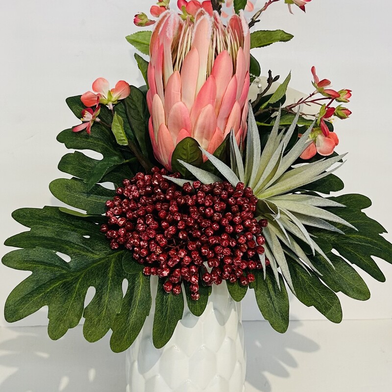 Floral Arrange In Vase