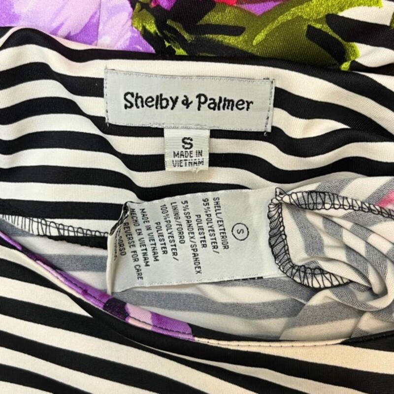 Shelby & Palmer Dress
Striped & Floral print
Short Sleeves & Front Tie
Black& White with Colorful Flowers
 Size: Small