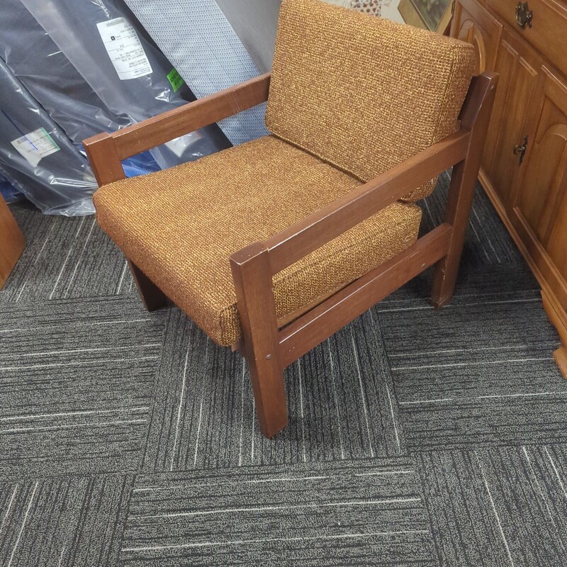 Vintage chair. 24in wide.