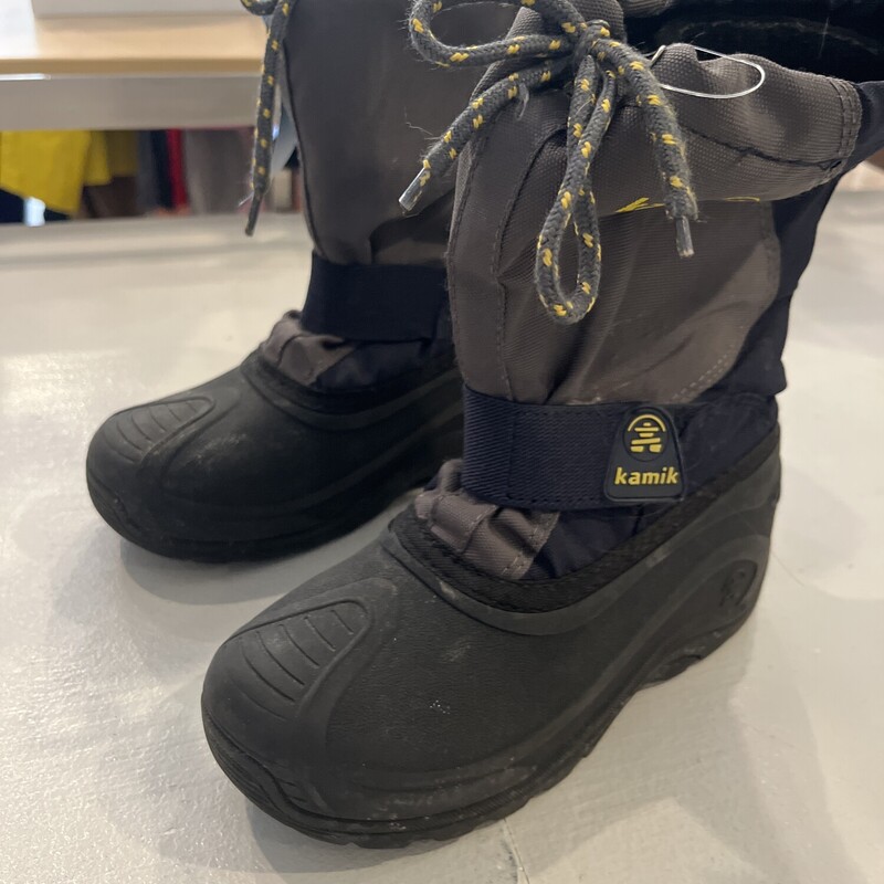 *Kamik Snow Boots, Size: 1