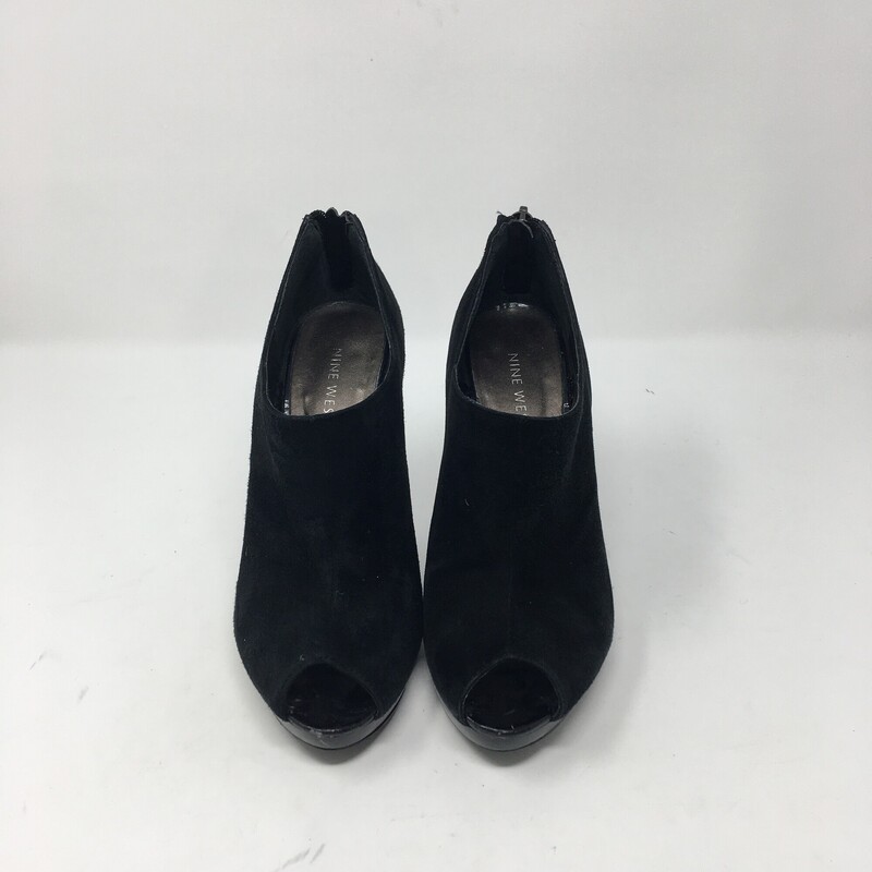 Nine West Stilletto Bootie<br />
 HOTTHCTHOTO Black Suede, 1/2 \" platform. peep toe, zip heel,  5\" Stiletto bootie<br />
Very nice gently used condition.<br />
<br />
1 lb .4 oz