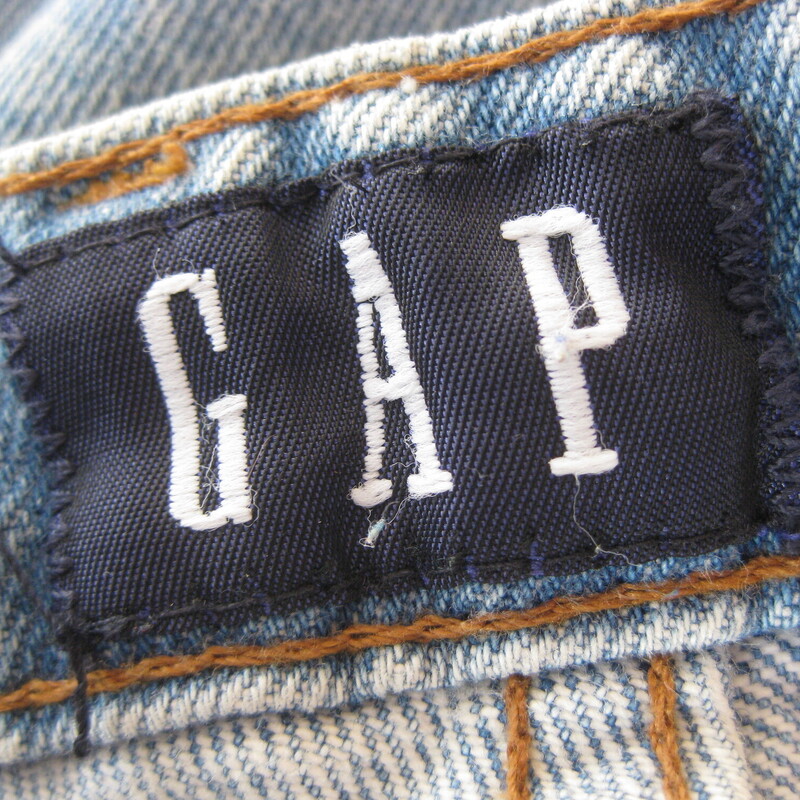 GAP, Blue, Size: 13/14<br />
Vintage 1980s high waisted jeans by GAP<br />
Regular weight denim in a medium blue wash.  Tapered leg High waist<br />
Made in the USA, 100% cotton, no spandex, no stretch<br />
Marked size 13/14 pls see measurements below<br />
Excellent condition.<br />
<br />
Flat measurements:<br />
waist: 16<br />
hip: 19.5<br />
rise: 13.5<br />
inseam: 30<br />
side seam: 42<br />
<br />
Thanks for looking!<br />
#3583