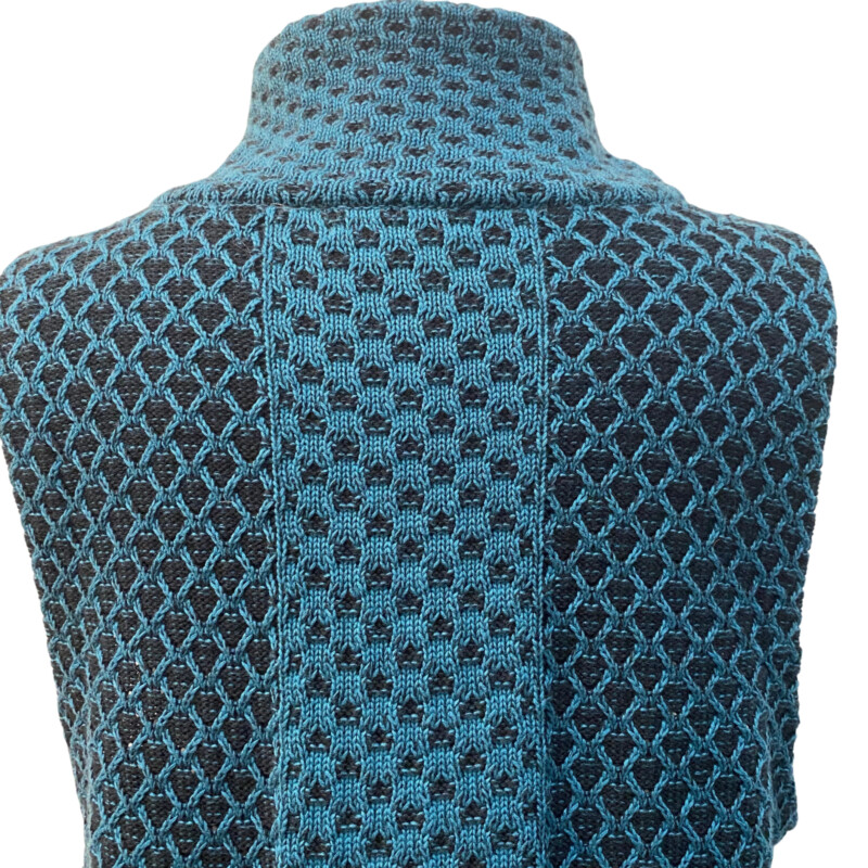 Habitat Cotton Vest
Diamond Knit Pattern
Teal
Size: Medium