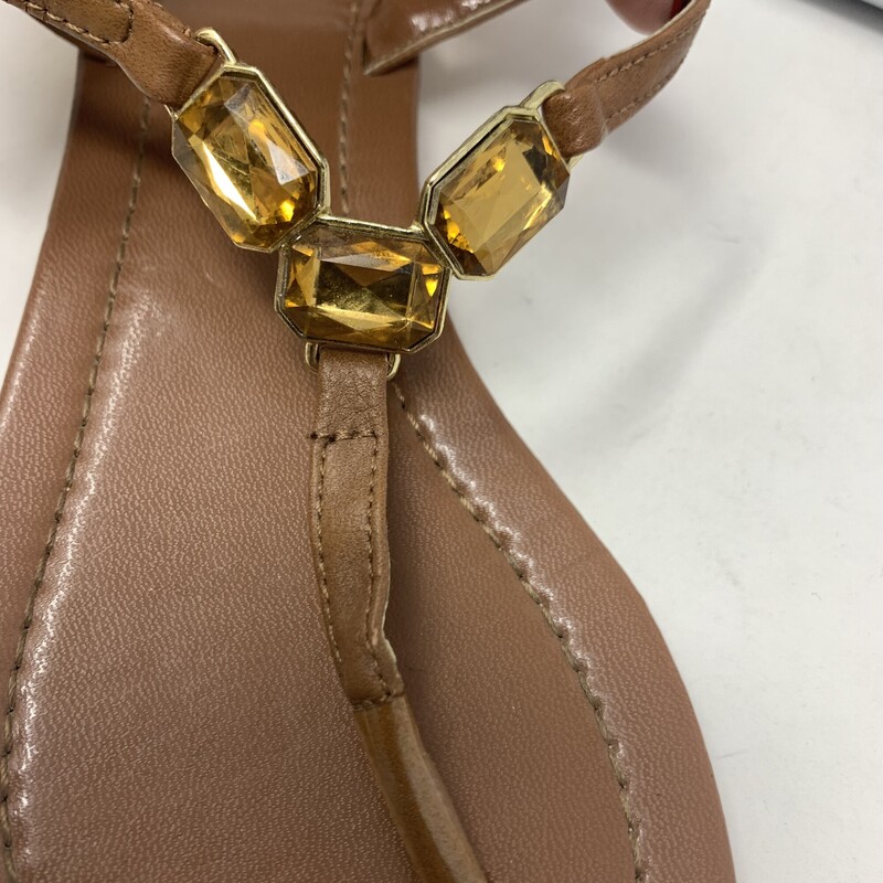 105-311 Express, Brown, Size: 8<br />
brown sandals with yellow jewels n/a  good condition