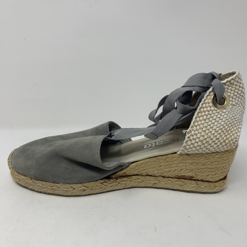 114-112 Viscata, Grey, Size: 10
Viscata grey sandals w/ tie up ankle