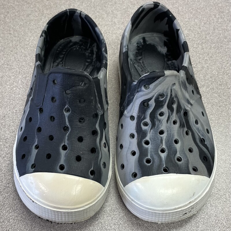 Perforated Slip On Sandal, Black, Size: 5T