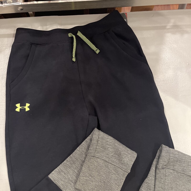 *Under Armour Jogger NEW