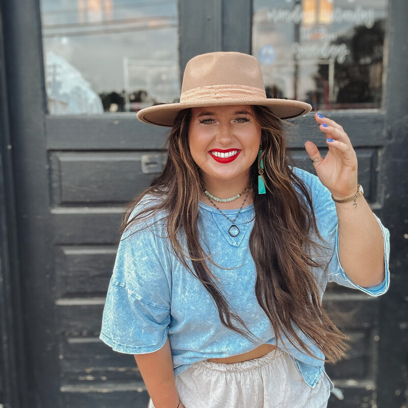 These mineral wash tops are perfect for layering in the winter or sporting on its own in the summer with shorts!

Available in sizes 1x,2x,3x. Colors: Pink, Red, Sky Blue, and Mocha.

Madison is wearing a size 2x.