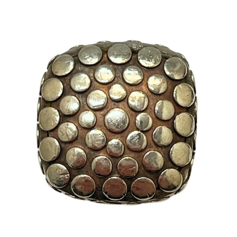 John Hardy Square Dots Ring<br />
.925 Silver & 18K Gold<br />
Size: 7.5