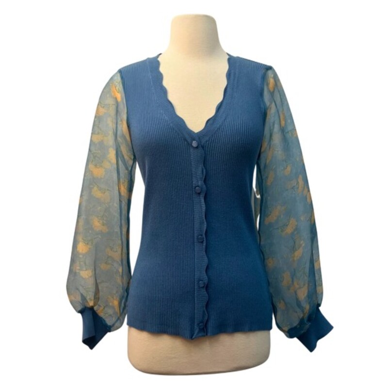 Sioni Knit Top with Floral Sheer Sleeves
Ocean Blue, Golden, Amber, and Olive
Size: Small