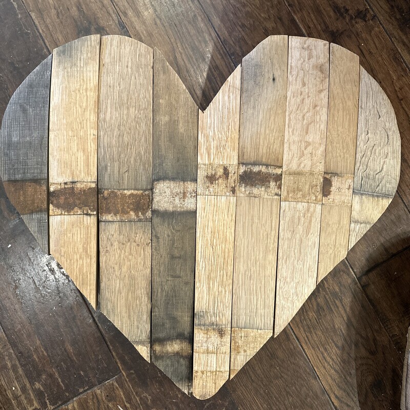 Reclaimed Barrel Stave Heart

20Lx22W