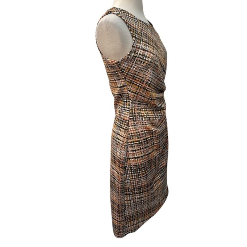 Enfocus Sleeveless Dress<br />
Side Ruching with Buckle Accent<br />
Plaid Print with Orange, Beige, Yellow and Black<br />
Size: 6