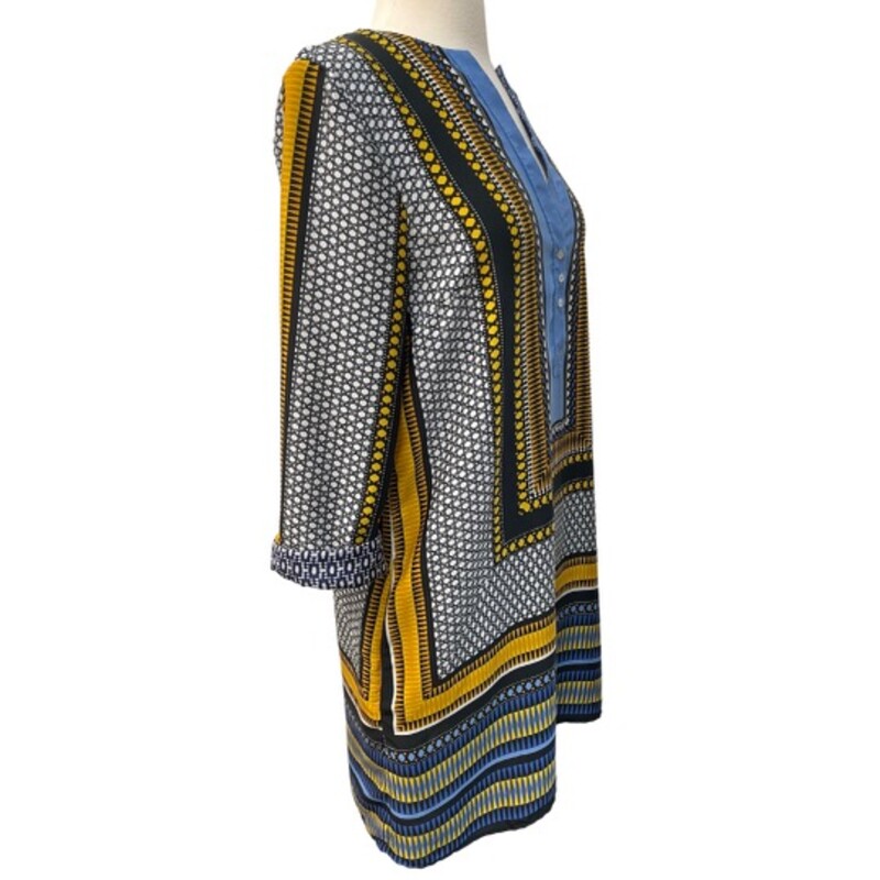 Zara Geometric Shift Dress
Colors: Navy, Blue, Yellow and Black
Size: Medium