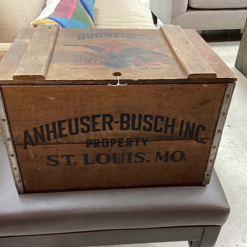 Budweiser Box W/Lid Chic & Cozy Consignment Furniture