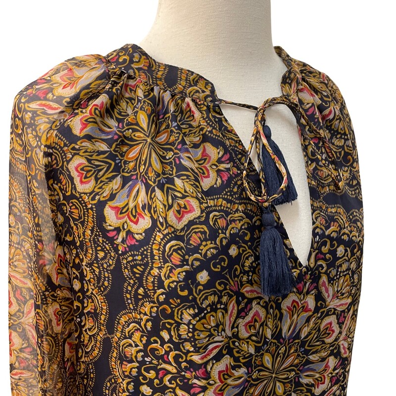 Johnny Was Blouse
100% Silk
Boho Floral Medallion Print
Navy, Gold, Cream, and Pink
Size: Small