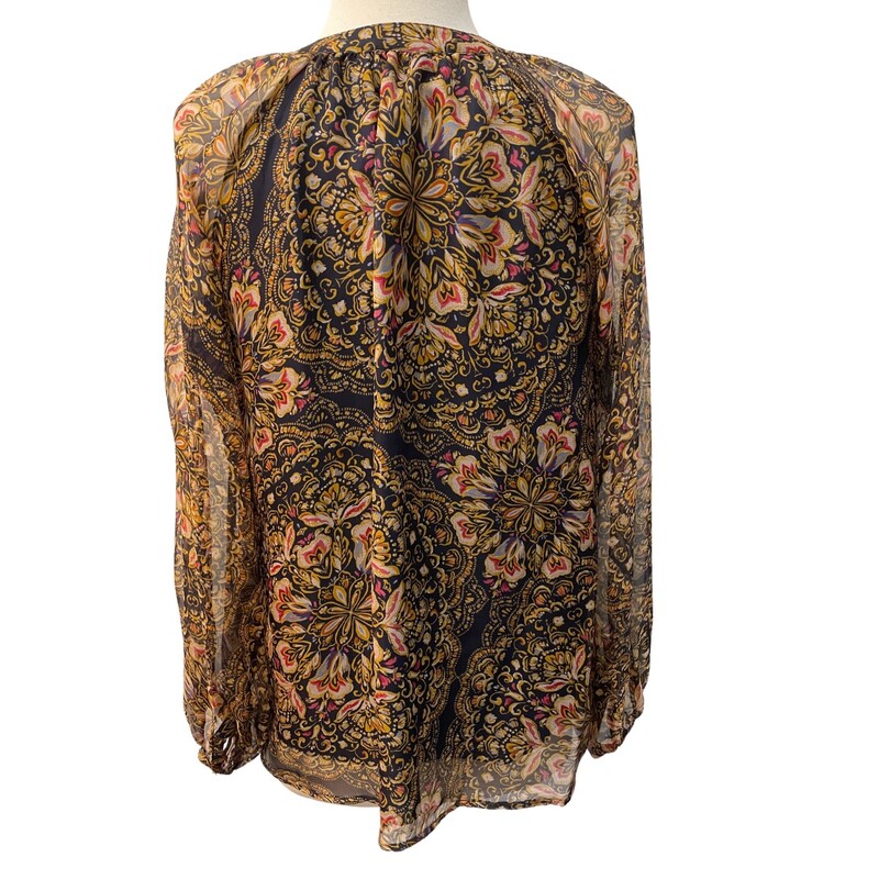 Johnny Was Blouse<br />
100% Silk<br />
Boho Floral Medallion Print<br />
Navy, Gold, Cream, and Pink<br />
Size: Small