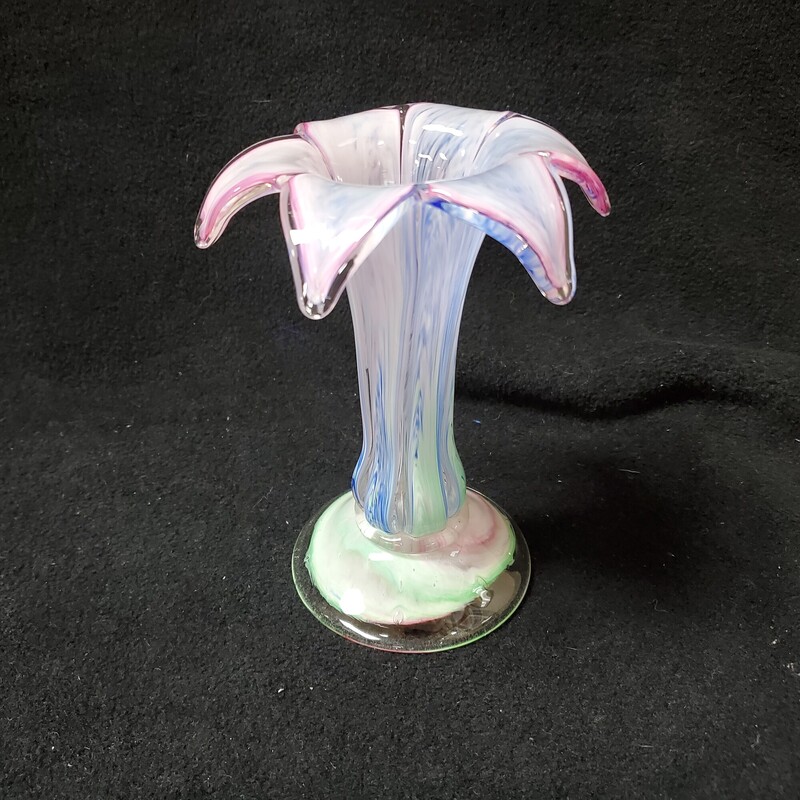 Vtg Petal Vase, Pink, Size: 7