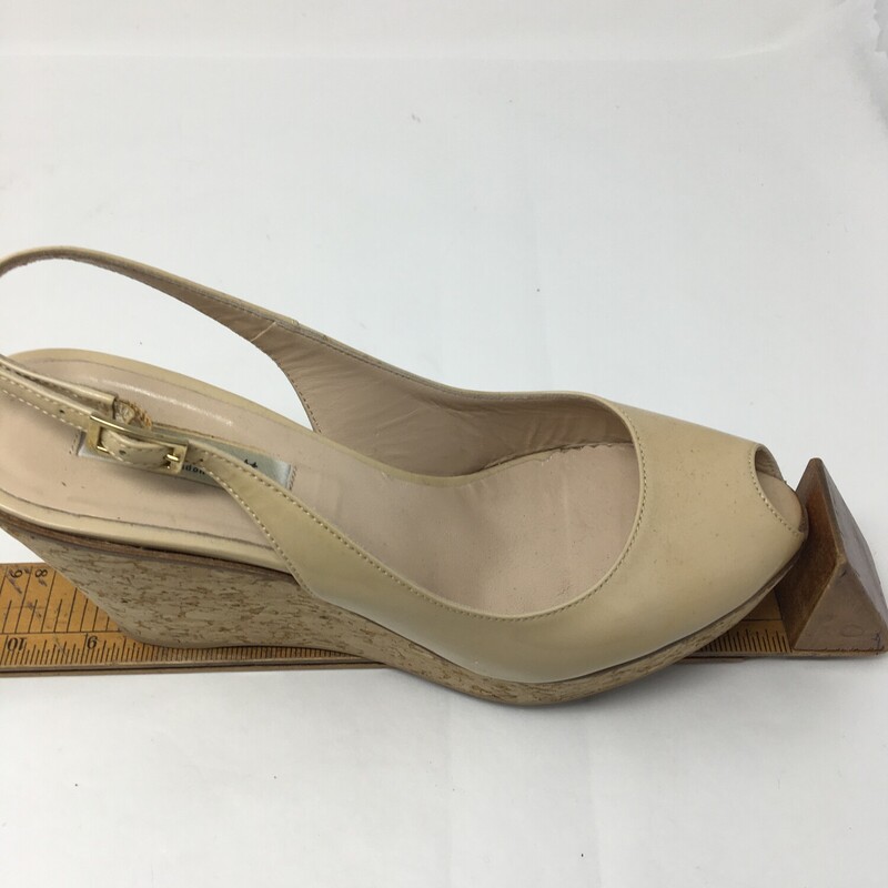 110-174 L.k.bennett, Tan, Size: X<br />
tan high wedges with cork material n/a  good condition