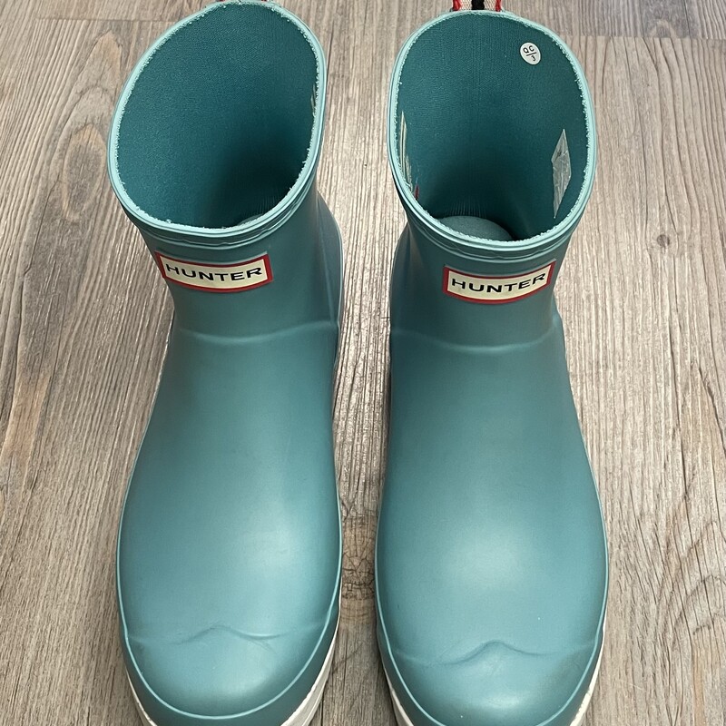 Original Play Short Hunter Rain Boots, Teal, Size: 7Y
Womens - Excellent Used condition