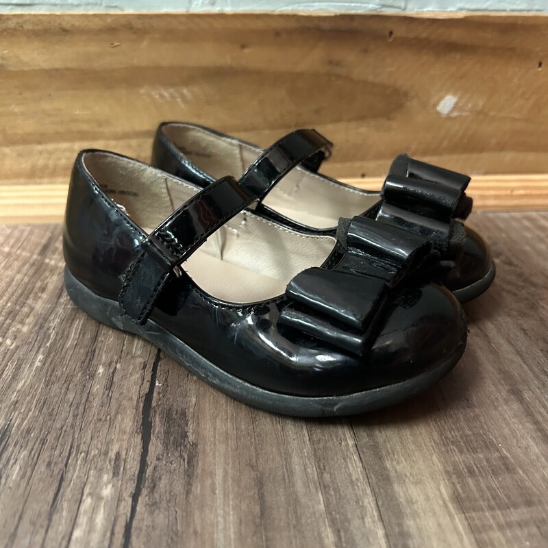 Place Patent Bow MJ, Black, Size: Shoes 9