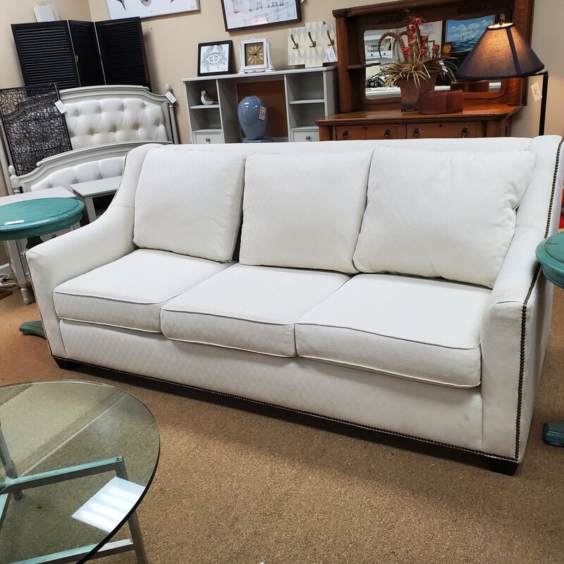 Kincaid Nailhead Sofa, White, Size: 88
