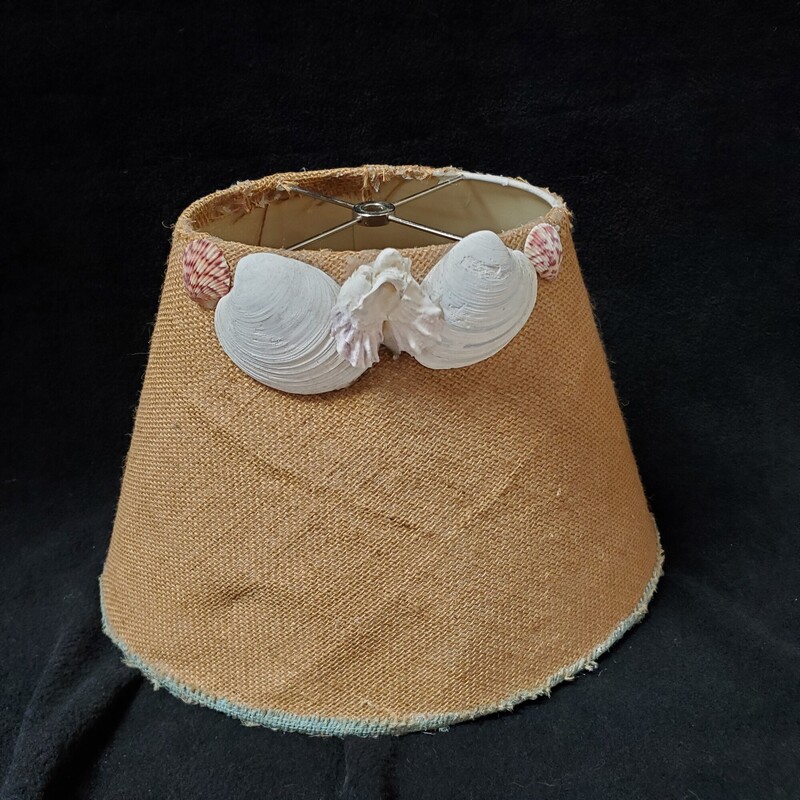 Burlap Shade W Shells
