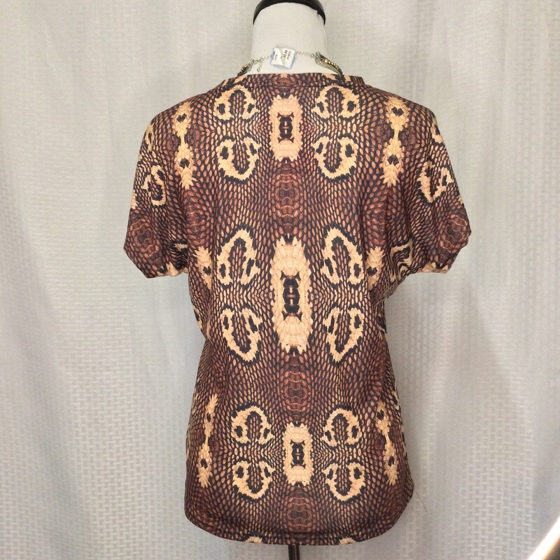 NWTNturalHisMuseSnake, Browns, Size: Medium<br />
Available in store or online. Pick Up at Store or  Have Shipped<br />
All Sales Are Final > No Returns