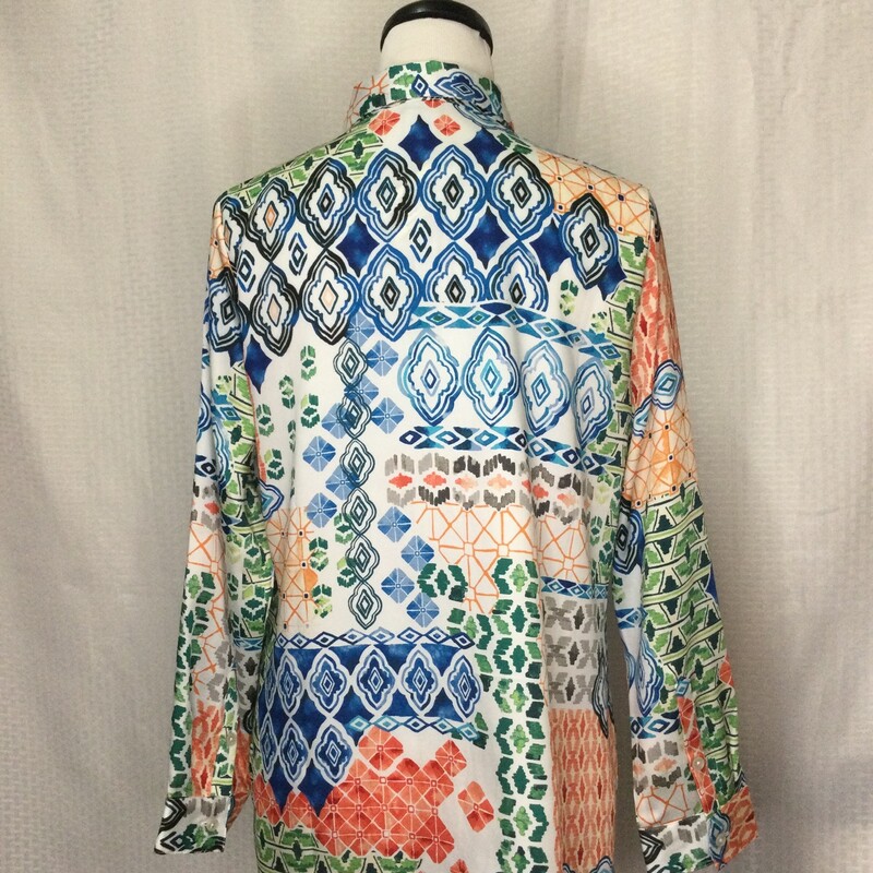 Chicos Top NWT, Multi, Size: Small
Available in store or online. Pick Up at Store or  Have Shipped
All Sales Are Final > No Returns