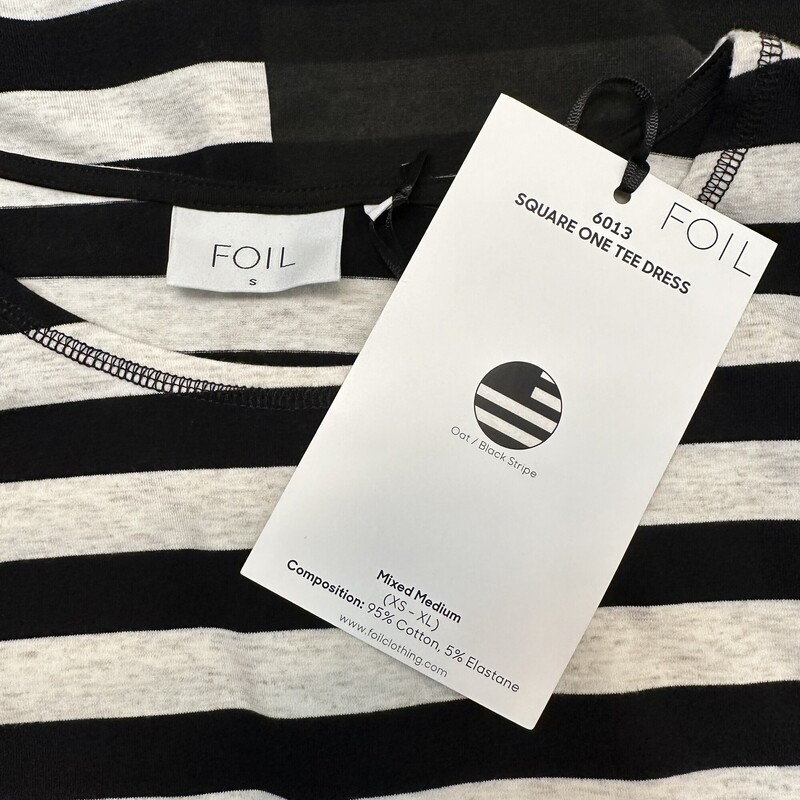 New Foil Striped Dress
Short Sleeve
Black and Sand
Size: Small