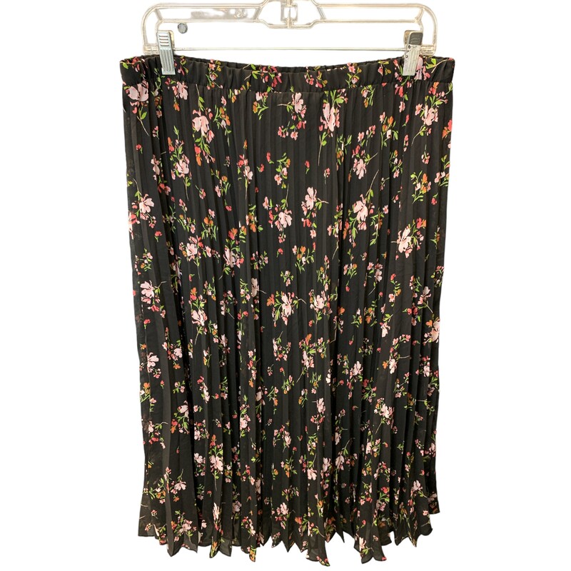 Vince Camuto Pleated Flor