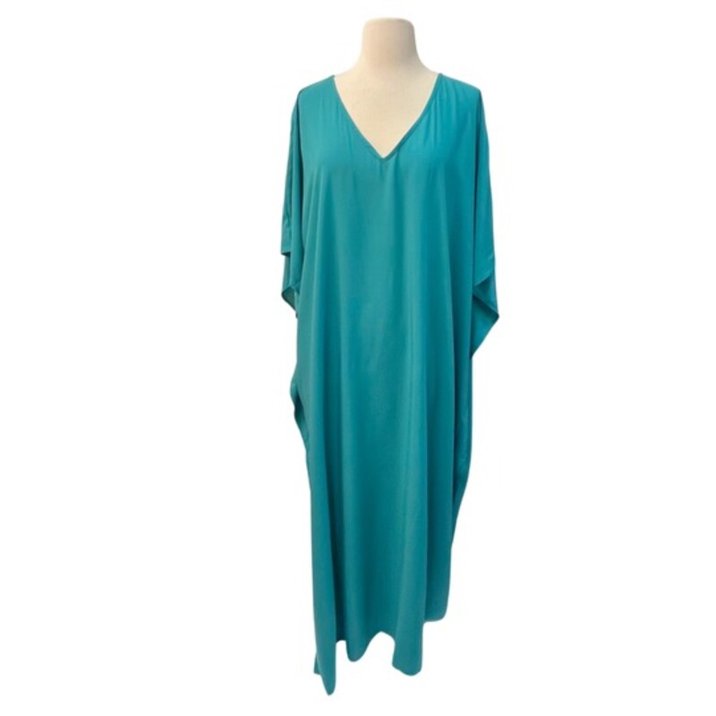 NEW DawlFace Caftan
Jade with V-neck, kimono sleeves,  and flowy silhouette.
One Size Fits Most.