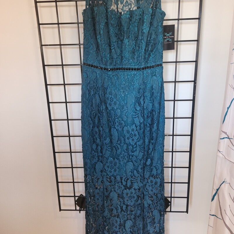 Enfocus Studio Dress, Teal, Size: 6
Pre-Loved Mint Condition