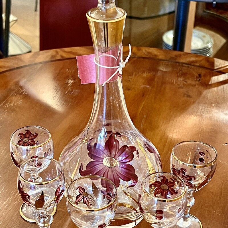 Decanter & Cordial Glasse