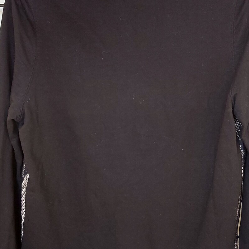 Guess, Black, Size: Med
Previously loved