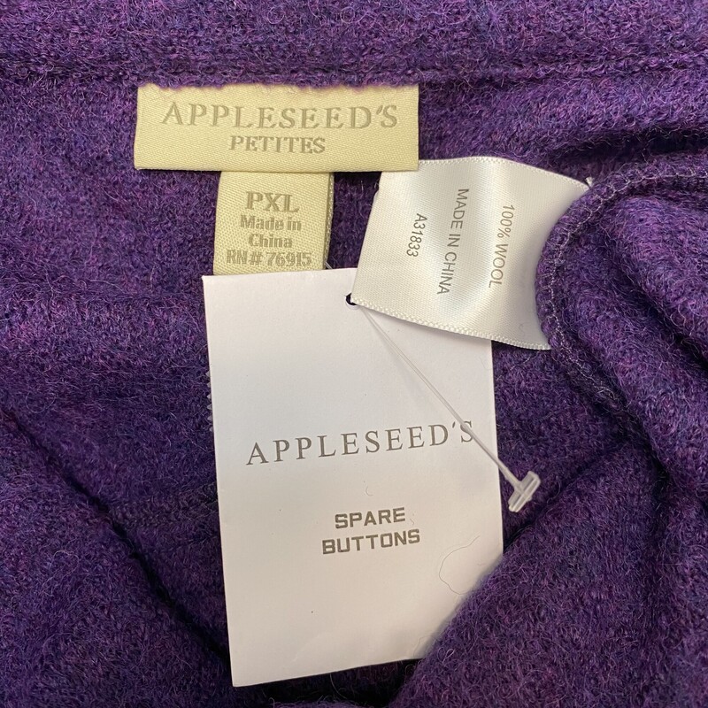 NEW Appleseeds Shacket<br />
100% Wool<br />
Color: Aubergin<br />
Size: Petite XL