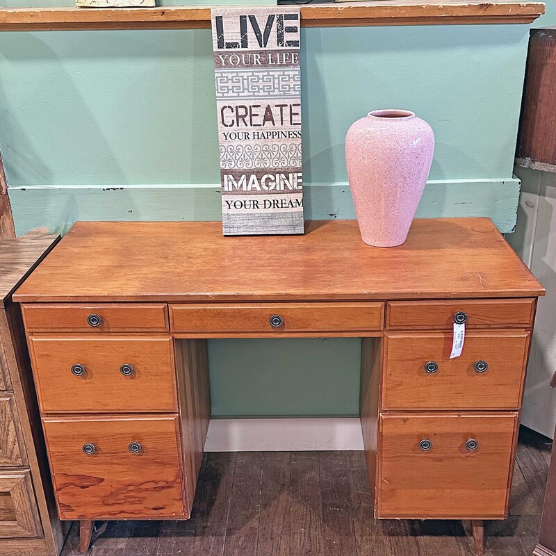 7 Drawer Desk