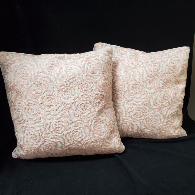 Pair Rose Pattern Down