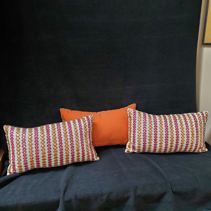 Set/3 Beaded Pillows