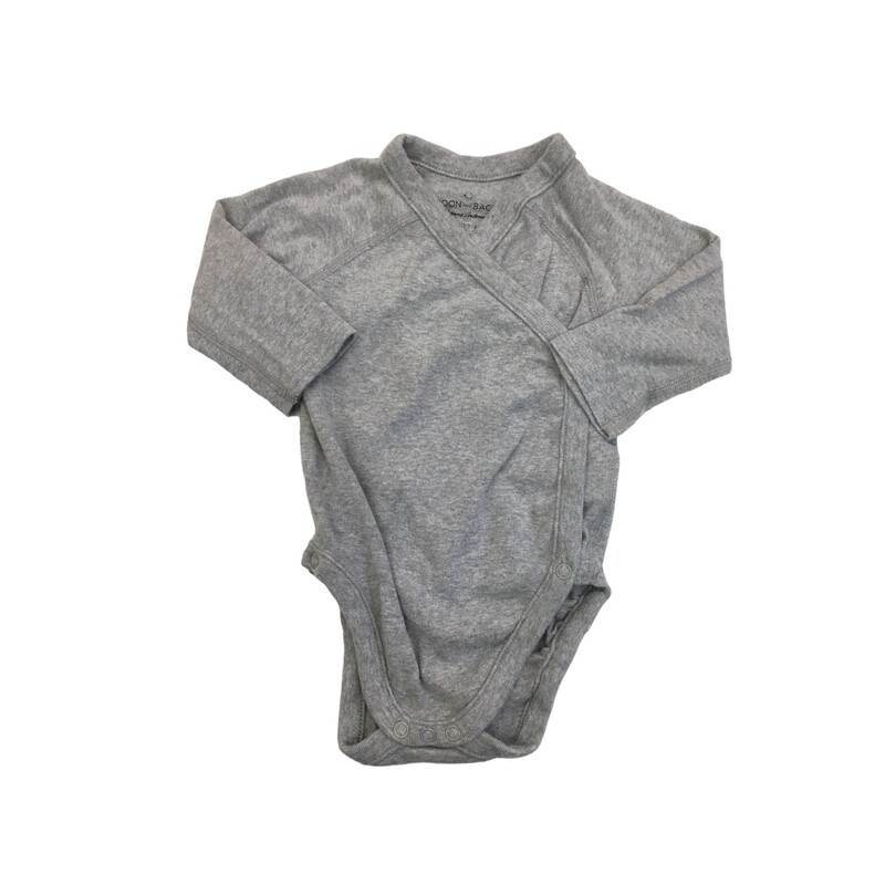Long Sleeve Onesie (Hanna Anderrson), Boy, Size: 3/6m

Located at Pipsqueak Resale Boutique inside the Vancouver Mall or online at:

#resalerocks #pipsqueakresale #vancouverwa #portland #reusereducerecycle #fashiononabudget #chooseused #consignment #savemoney #shoplocal #weship #keepusopen #shoplocalonline #resale #resaleboutique #mommyandme #minime #fashion #reseller                                                                                                                                      All items are photographed prior to being steamed. Cross posted, items are located at #PipsqueakResaleBoutique, payments accepted: cash, paypal & credit cards. Any flaws will be described in the comments. More pictures available with link above. Local pick up available at the #VancouverMall, tax will be added (not included in price), shipping available (not included in price, *Clothing, shoes, books & DVDs for $6.99; please contact regarding shipment of toys or other larger items), item can be placed on hold with communication, message with any questions. Join Pipsqueak Resale - Online to see all the new items! Follow us on IG @pipsqueakresale & Thanks for looking! Due to the nature of consignment, any known flaws will be described; ALL SHIPPED SALES ARE FINAL. All items are currently located inside Pipsqueak Resale Boutique as a store front items purchased on location before items are prepared for shipment will be refunded.