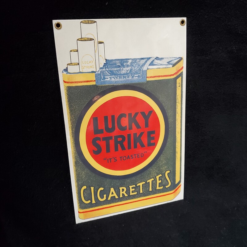 Lucky Strike Tin Sign