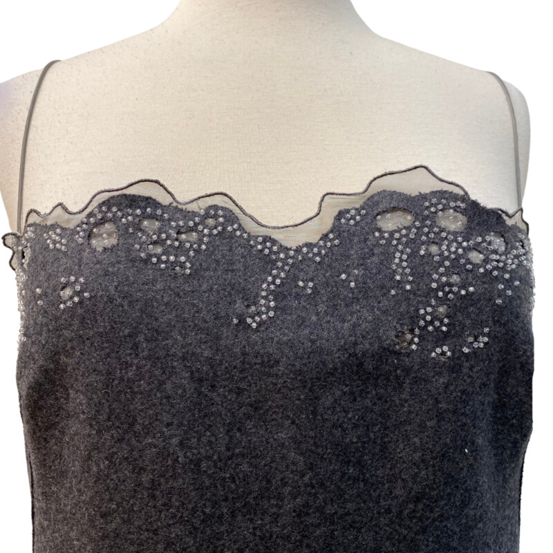 Tahari Wool Blend Dress<br />
Spaghetti Straps<br />
Silk Lining with Gorgeous Beading<br />
Color: Gray<br />
Size: 12