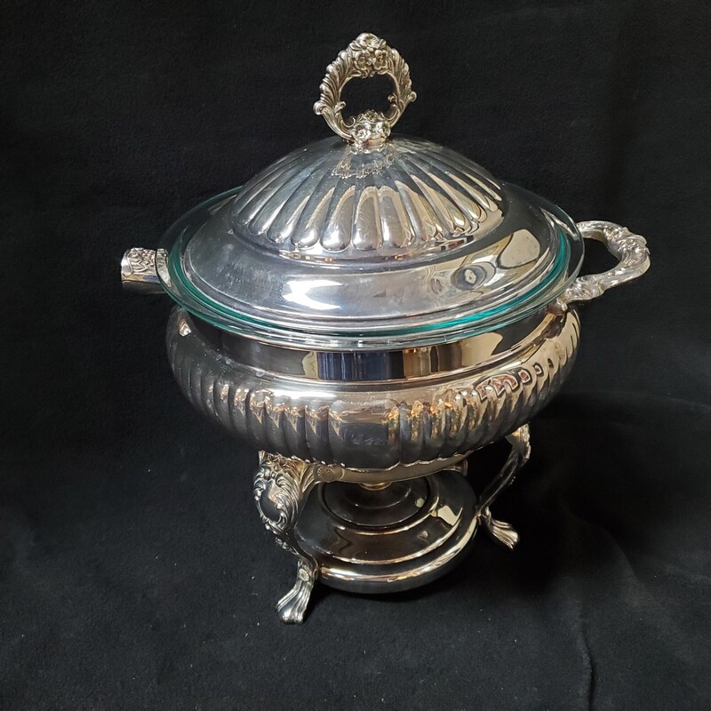 Chafing Dish, Silver, Size: 13x14