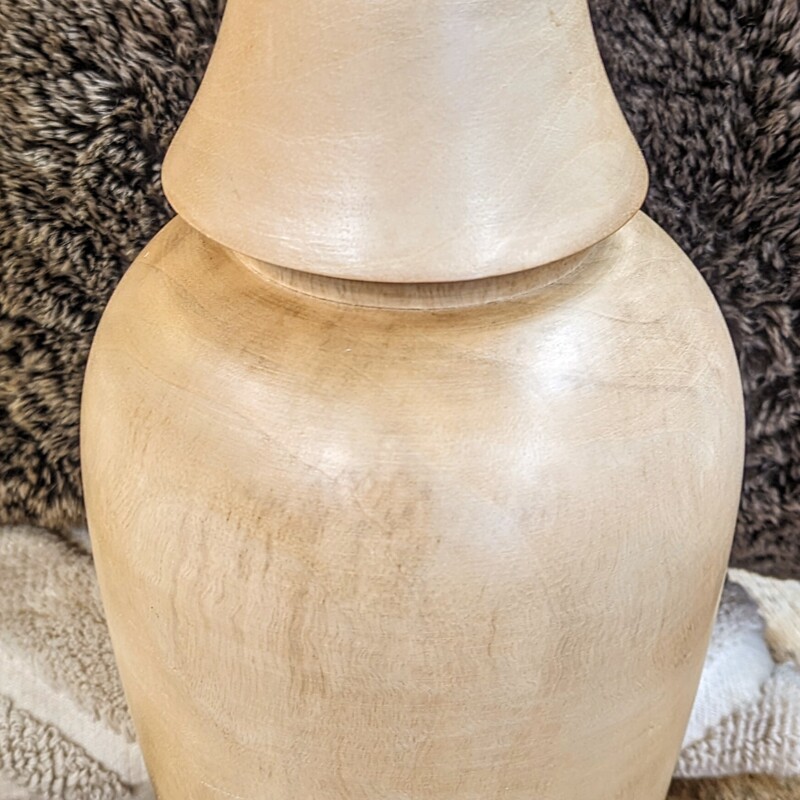 Wood Temple Jar/Lid
Tan
Size: 8diamX21h