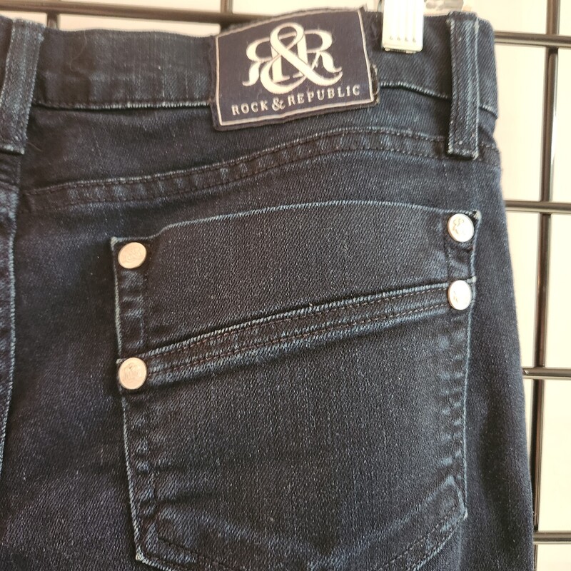 Rock & Republic Jeans, Size: 28
Dark Wash, Stretchy Material